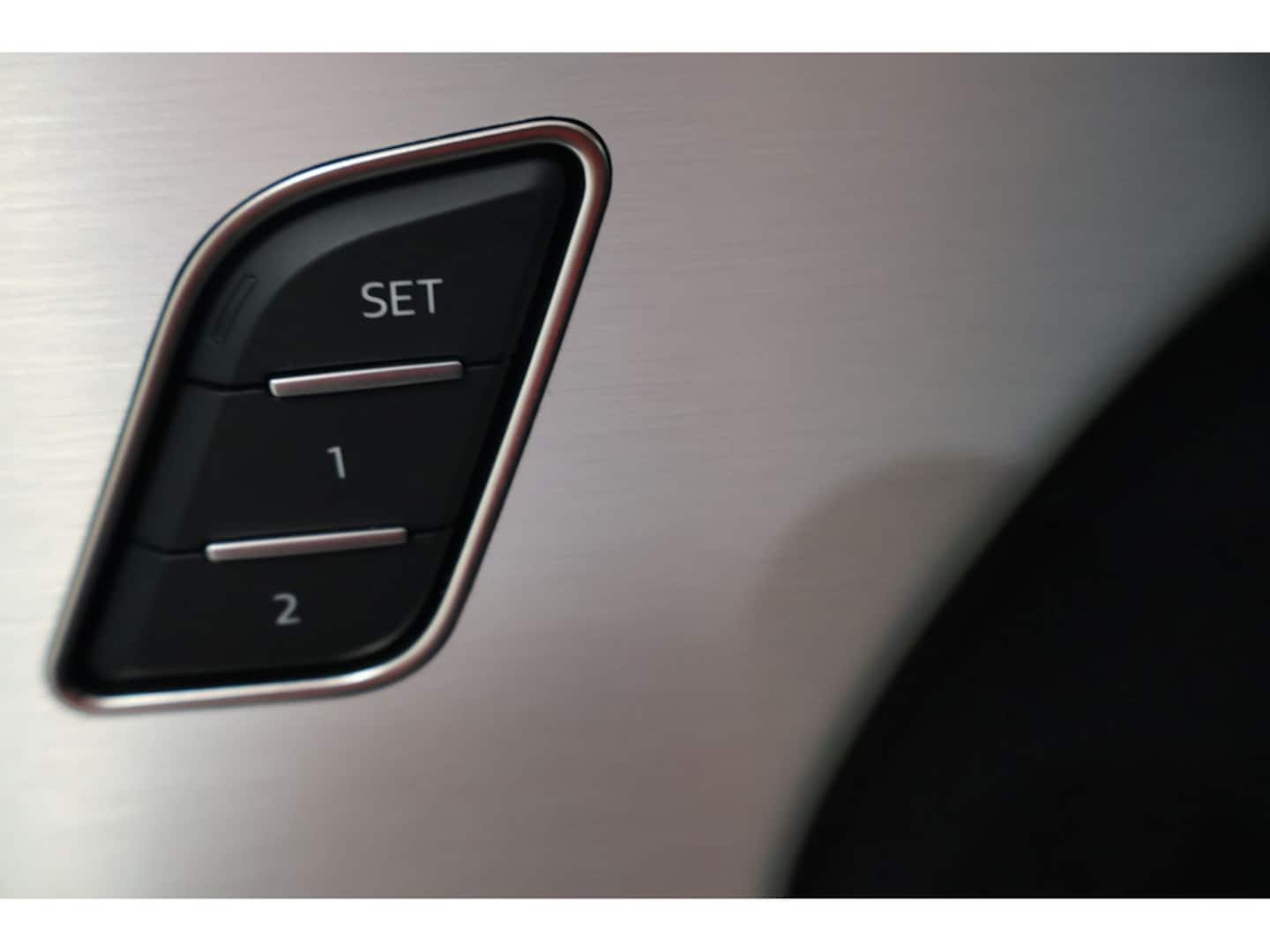 Bild über Audi Q8 SUV 50 TDI quattro tiptronic - für weitere Informationen kontaktieren Sie den Audi Partner