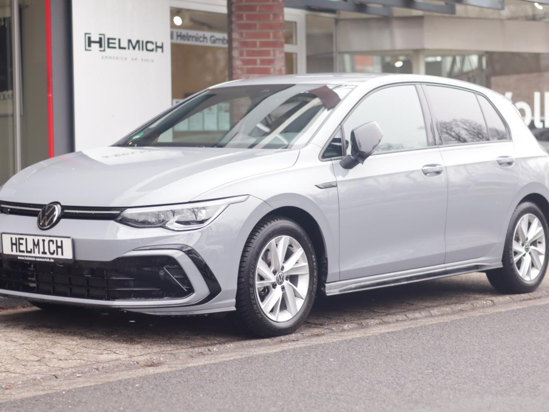 Volkswagen Golf R-Line