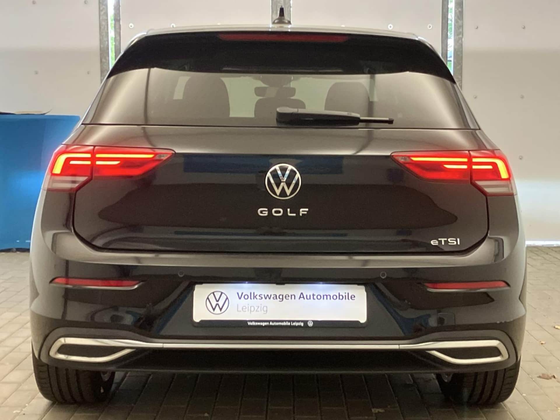 Volkswagen Golf Style