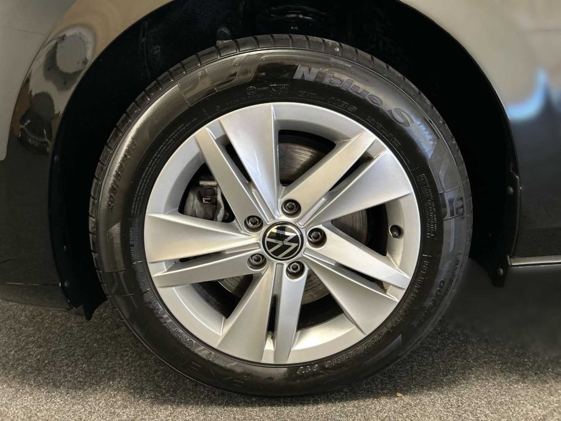 Volkswagen Golf Variant Life