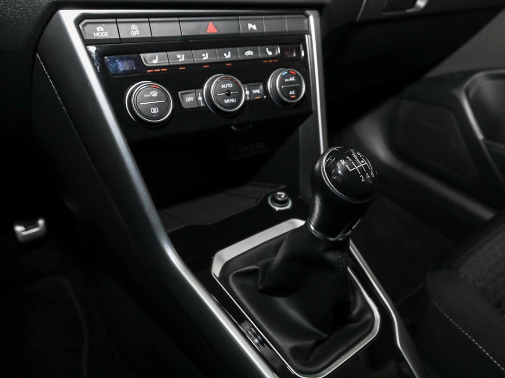 Volkswagen T-Roc Active