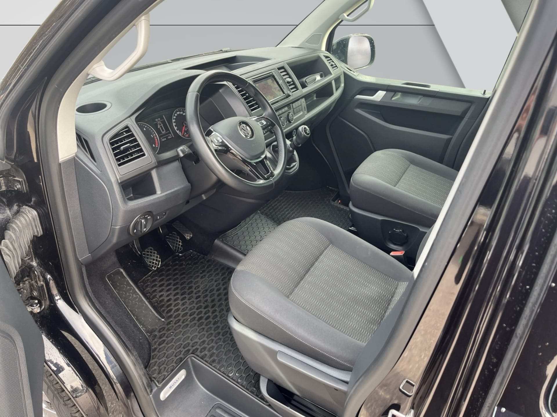 Volkswagen T6 Caravelle Comfortline