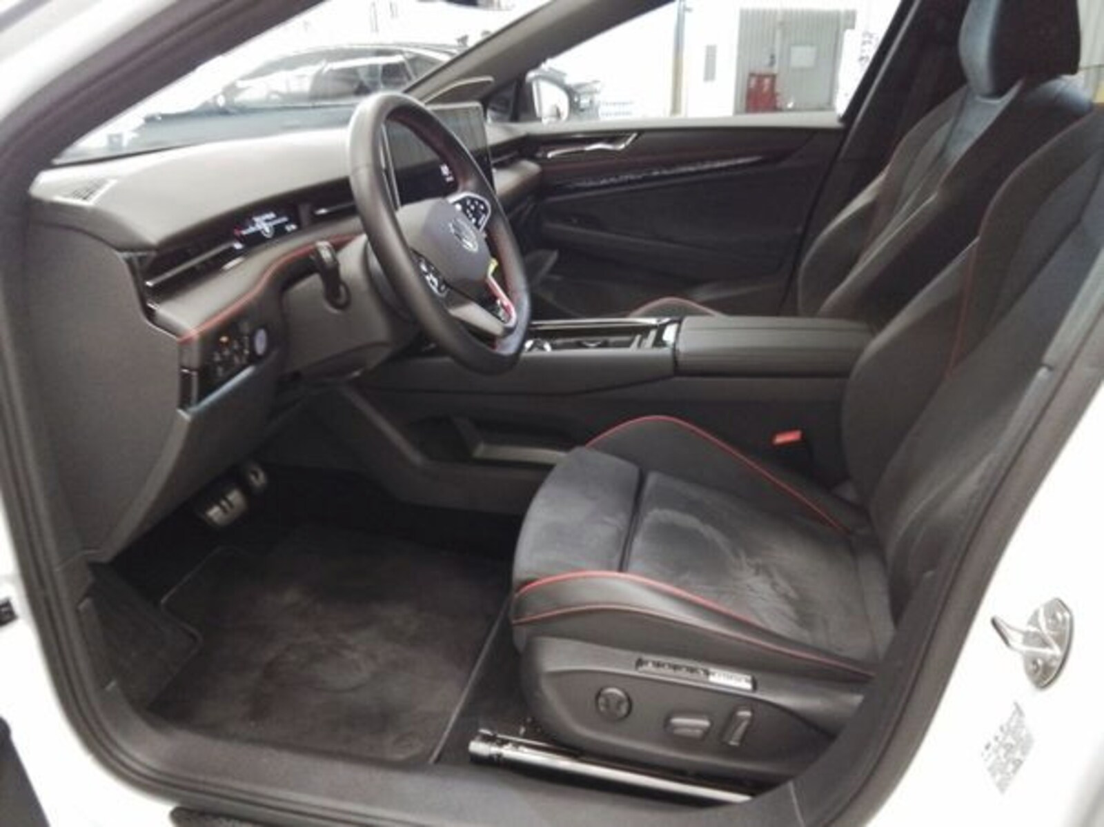 Volkswagen ID.7 Tourer – Bild 9