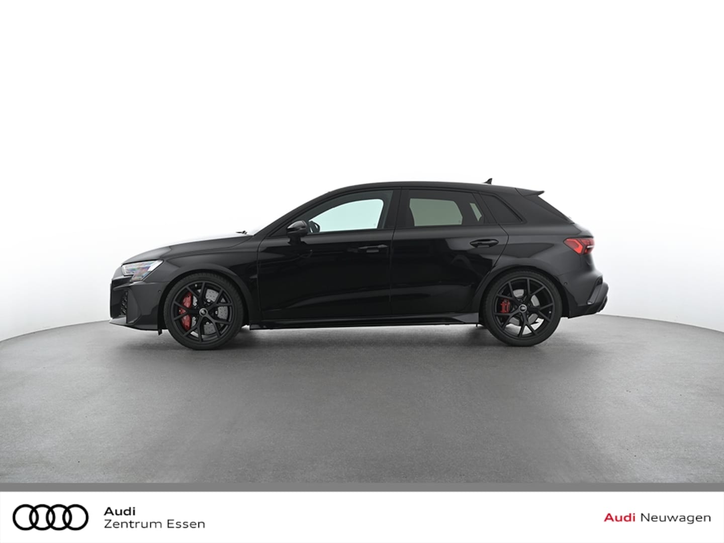 Bild über Audi RS 3 Sportback TFSI quattro 294 kW S tronic - für weitere Informationen kontaktieren Sie den Audi Partner