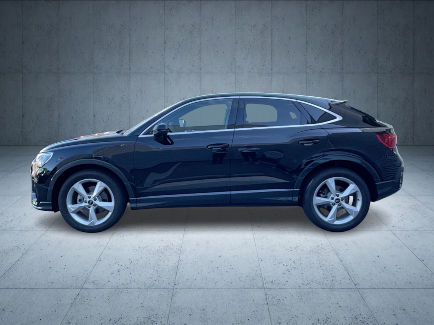 Bild über Audi Q3 Sportback 35 TDI S tronic - für weitere Informationen kontaktieren Sie den Audi Partner