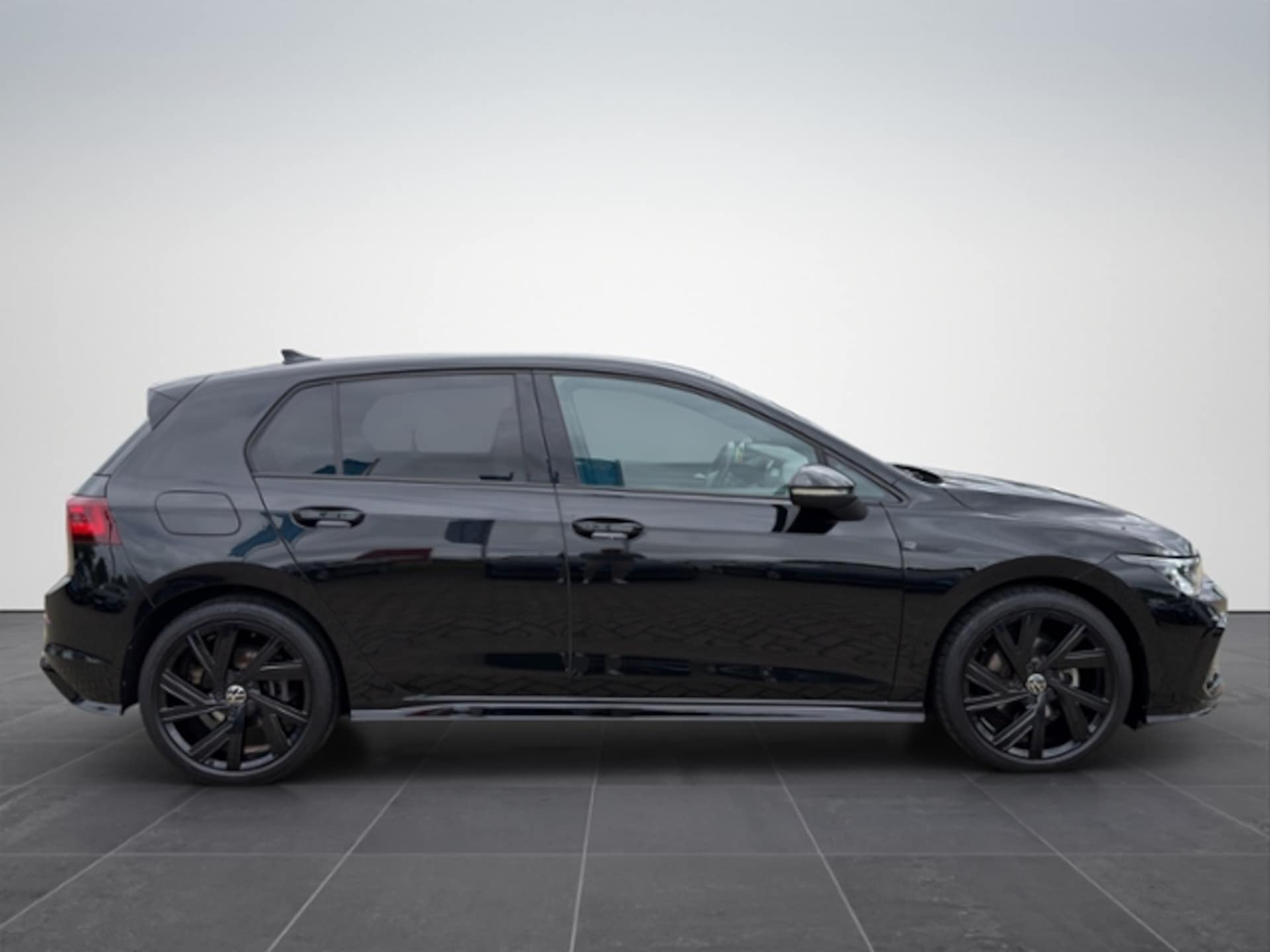 Volkswagen Golf R-Line