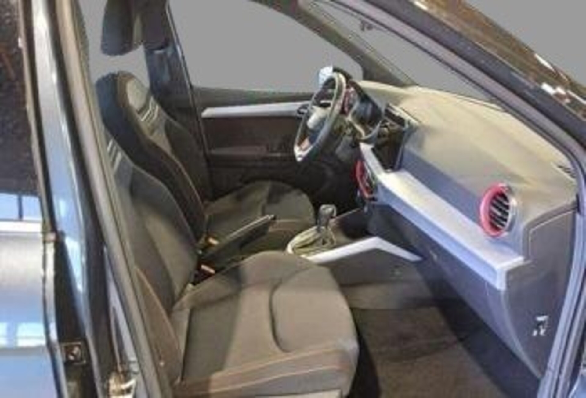 SEAT Arona FR