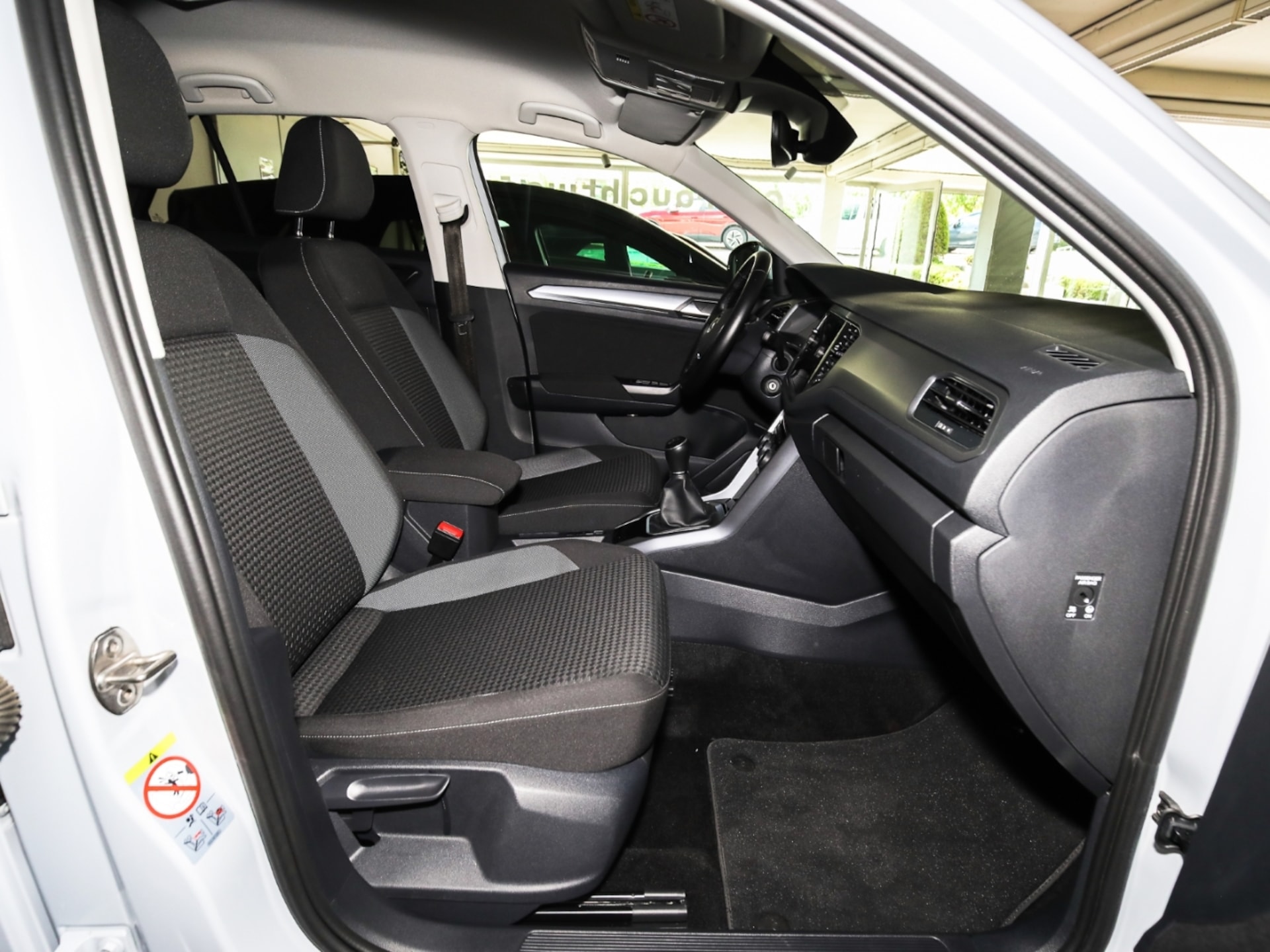 Volkswagen T-Roc Active