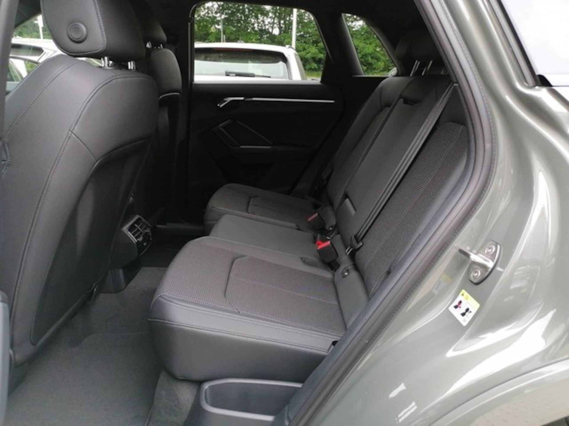 Audi Q3 SUV S line