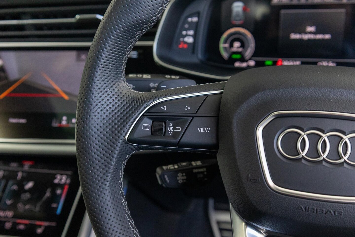 Image about Audi Q8 TFSI e 60 TFSI e quattro tiptronic