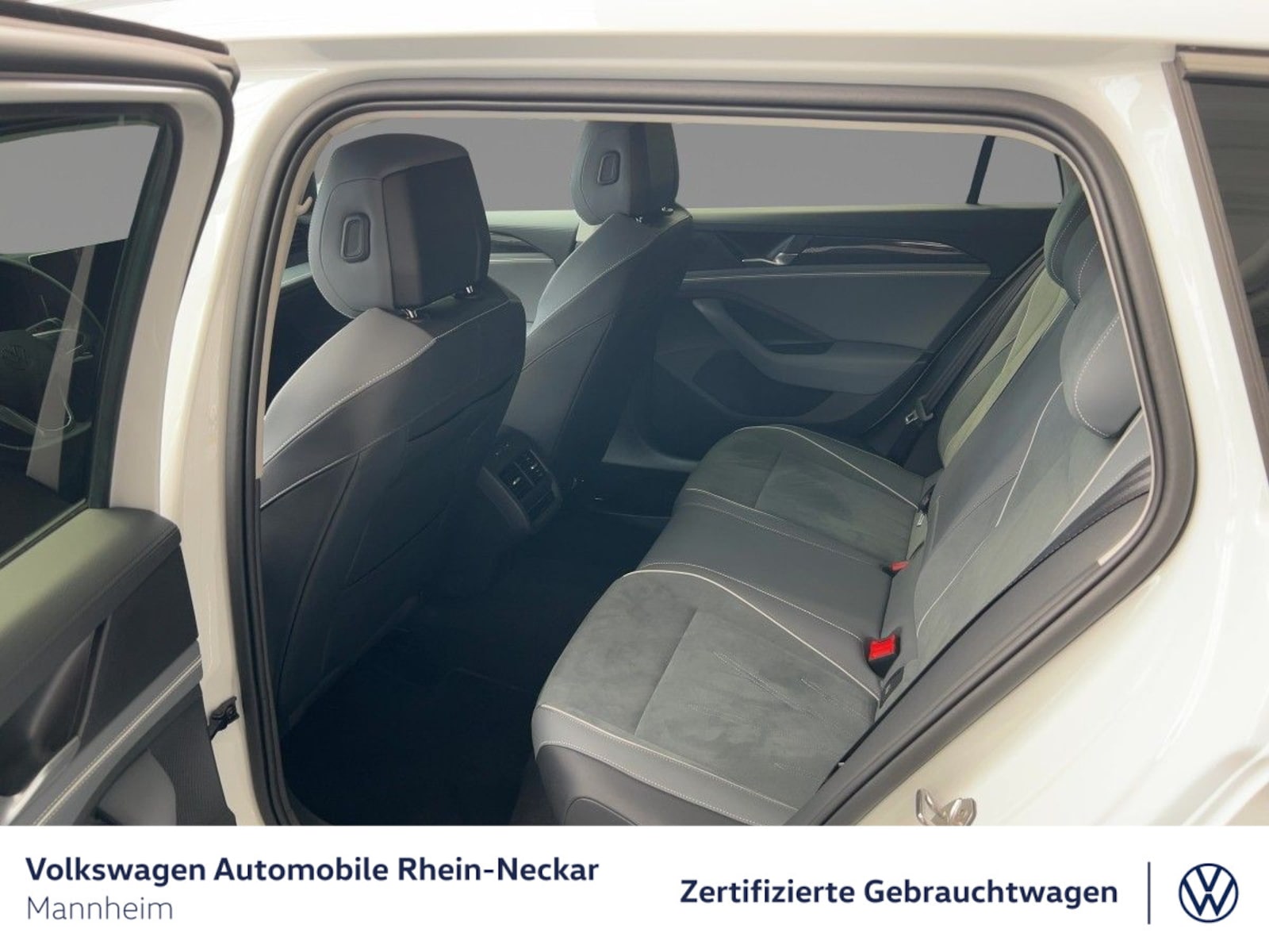 Volkswagen Passat – Bild 7