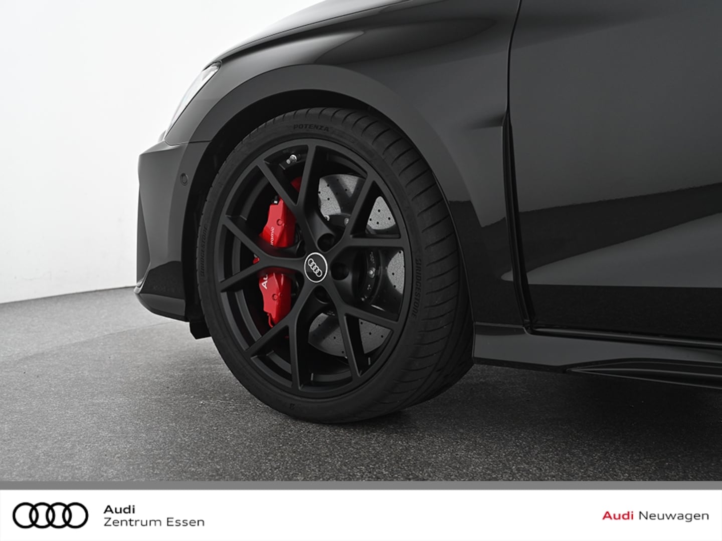 Bild über Audi RS 3 Sportback TFSI quattro 294 kW S tronic - für weitere Informationen kontaktieren Sie den Audi Partner