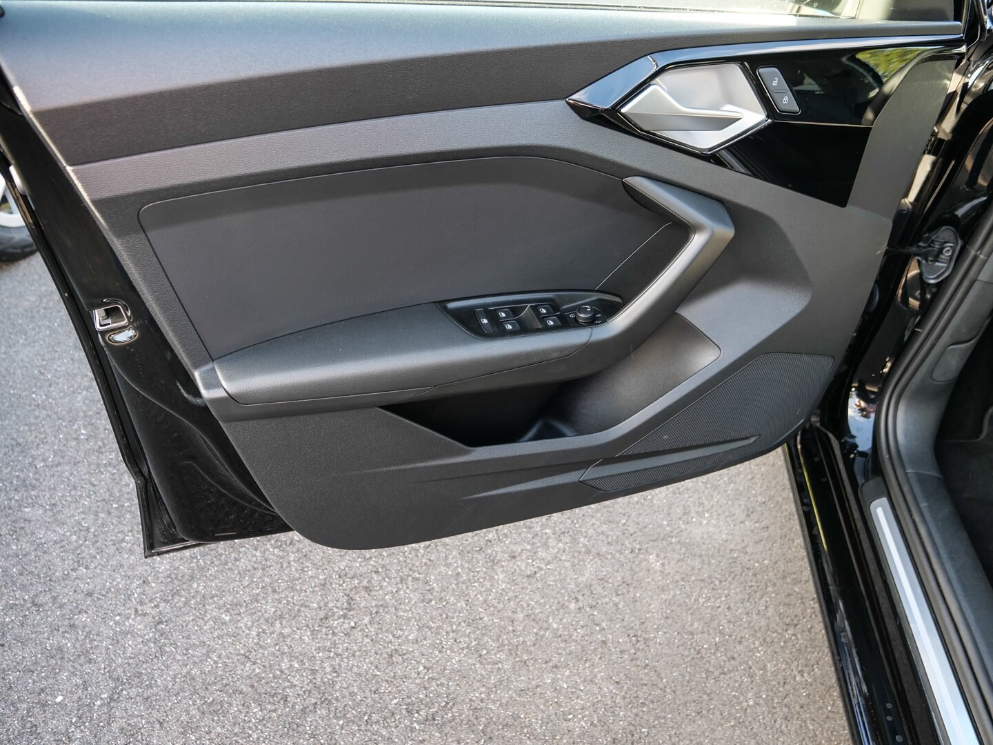 Bild über Audi A1 Sportback advanced 30 TFSI Schaltgetriebe - für weitere Informationen kontaktieren Sie den Audi Partner