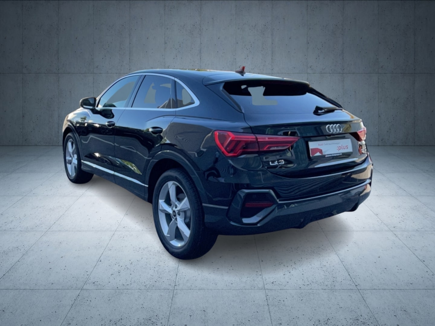 Bild über Audi Q3 Sportback 35 TDI S tronic - für weitere Informationen kontaktieren Sie den Audi Partner