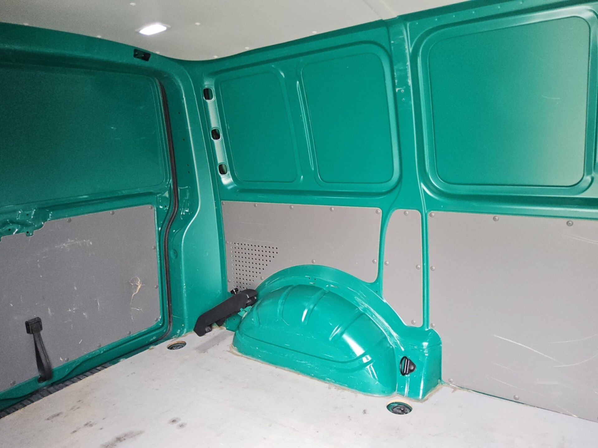 Volkswagen T6.1 Transporter Kasten kurzer Radstand
