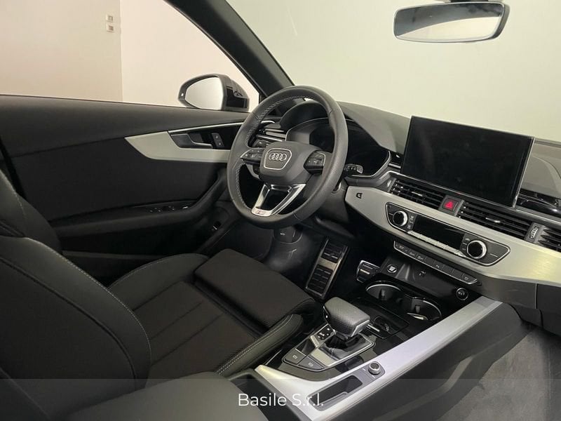 Immagine di Audi A4 Avant S line edition 40 TDI quattro 150 kW (204 CV) S tronic - Vista: for more details contact your dealer