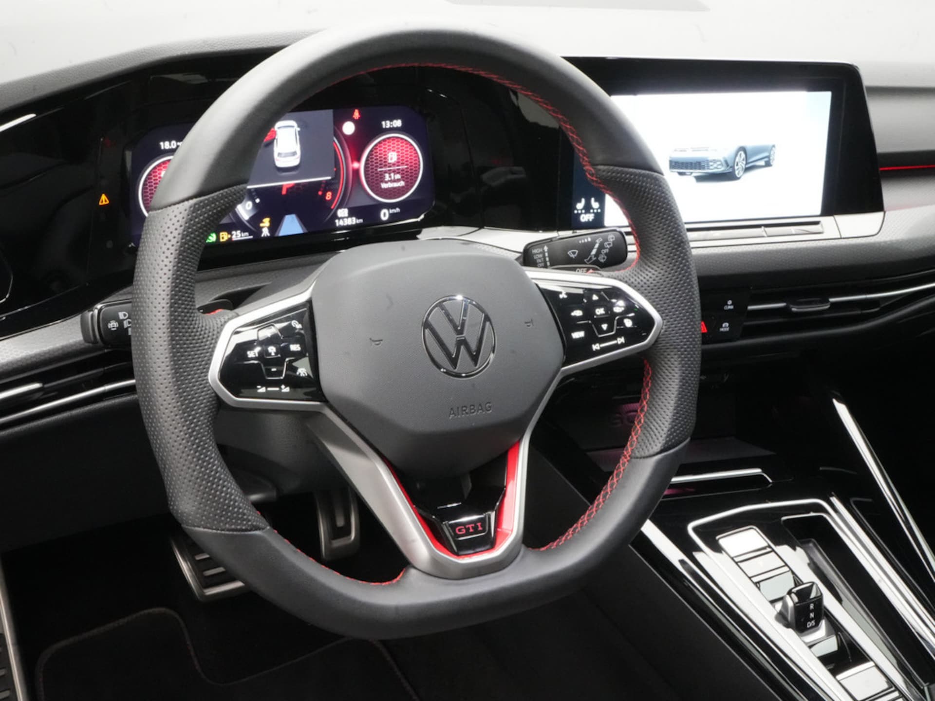 Volkswagen Golf GTI