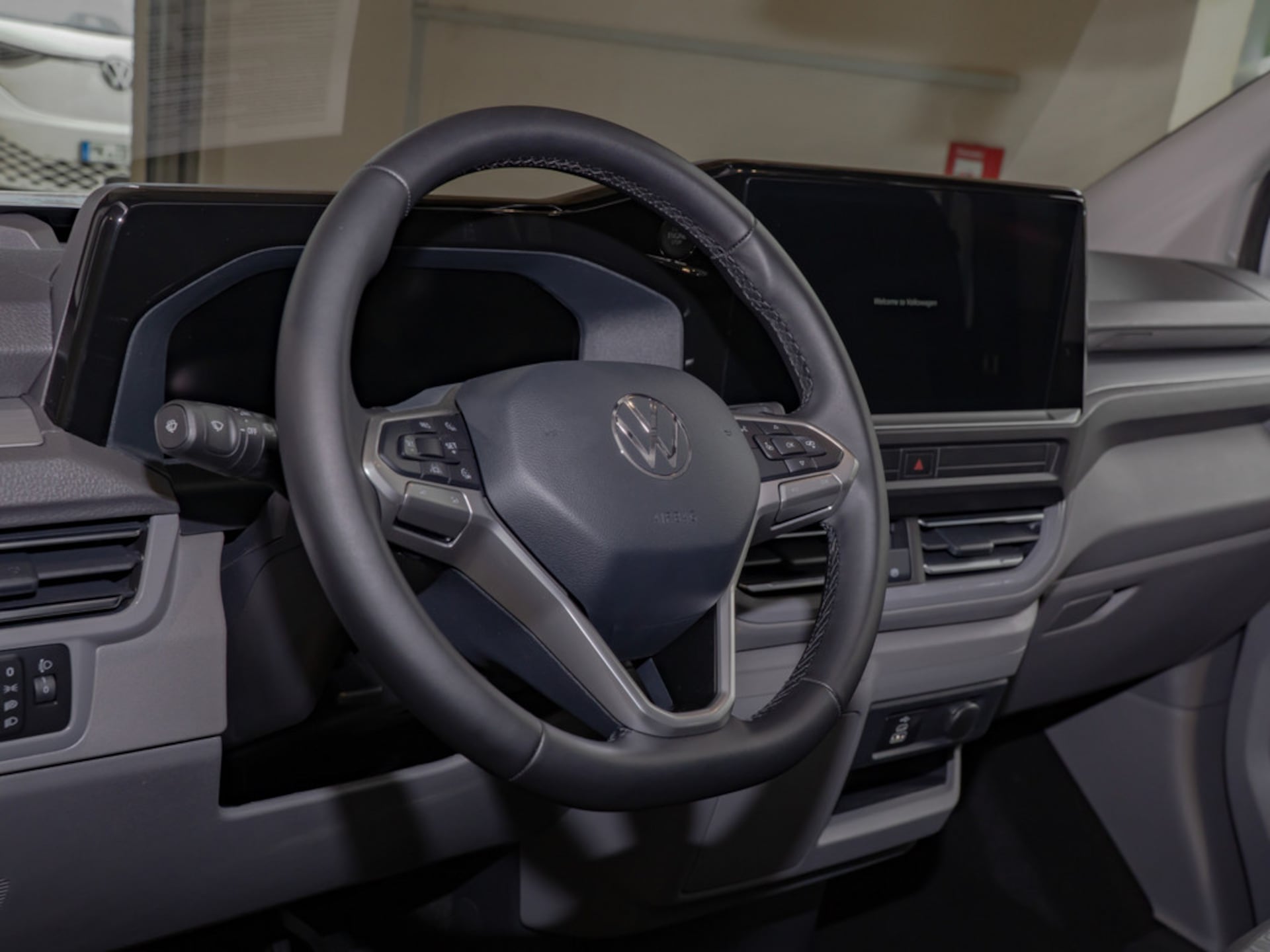 Volkswagen e-Caravelle Life