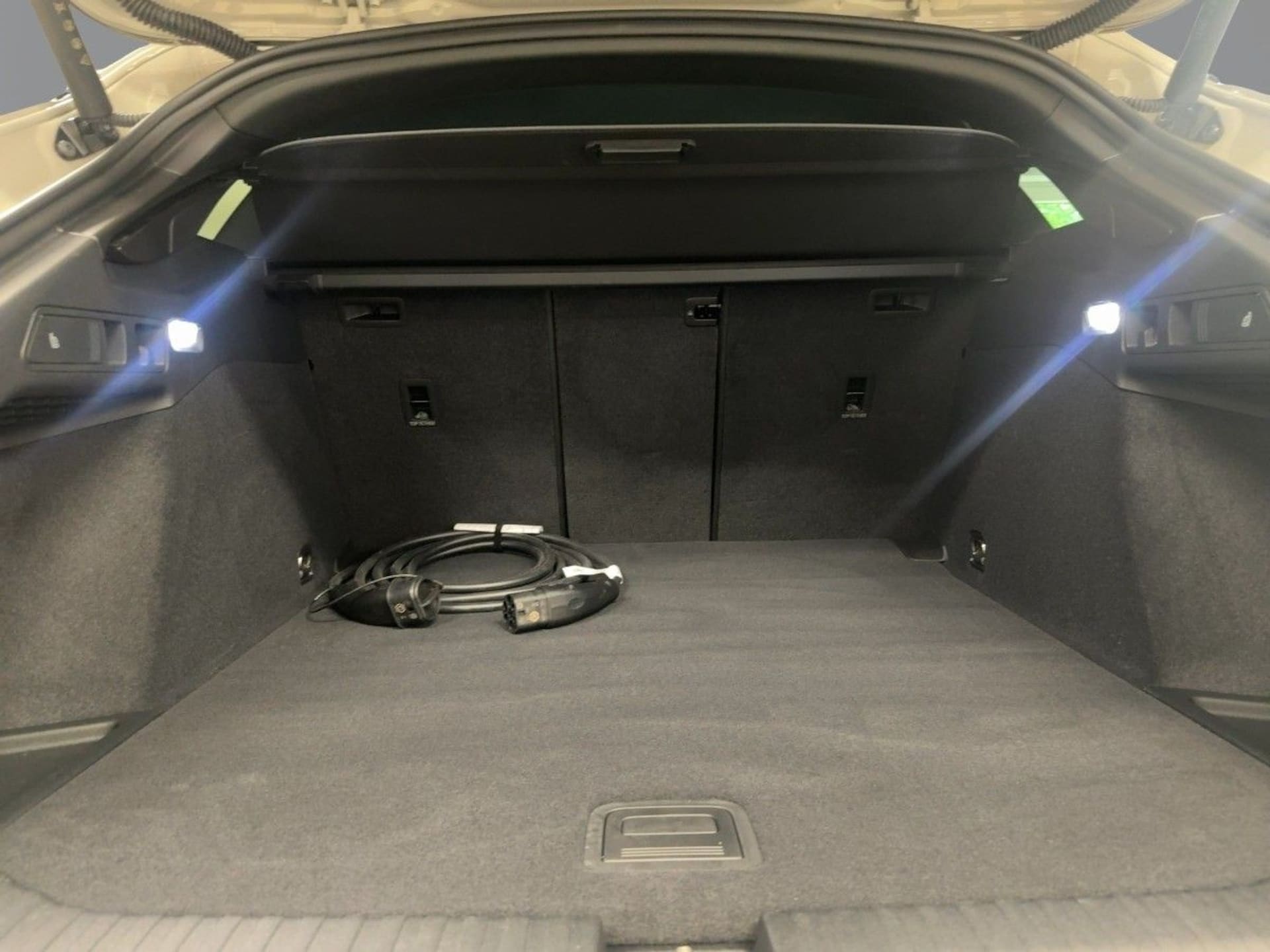 Audi A6 Avant e-tron