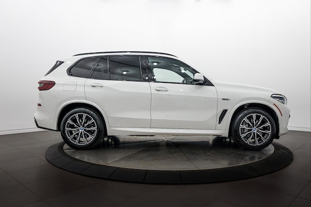 2022 BMW