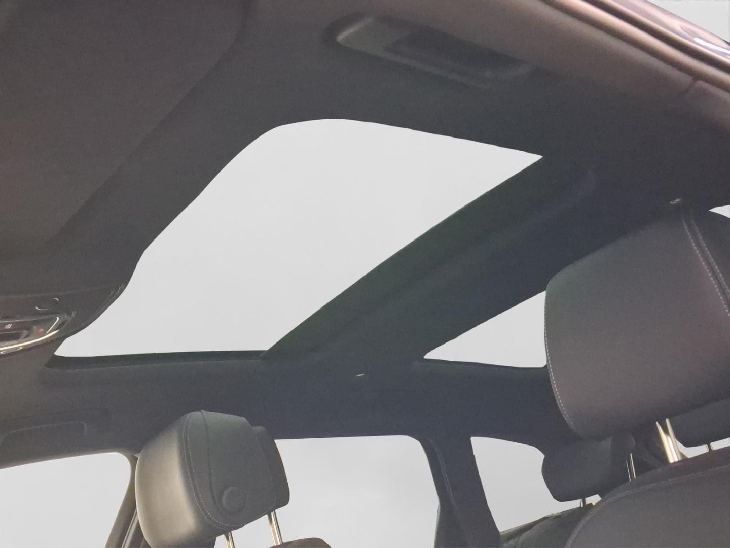 Bild über Audi S6 Avant TDI quattro tiptronic - für weitere Informationen kontaktieren Sie den Audi Partner
