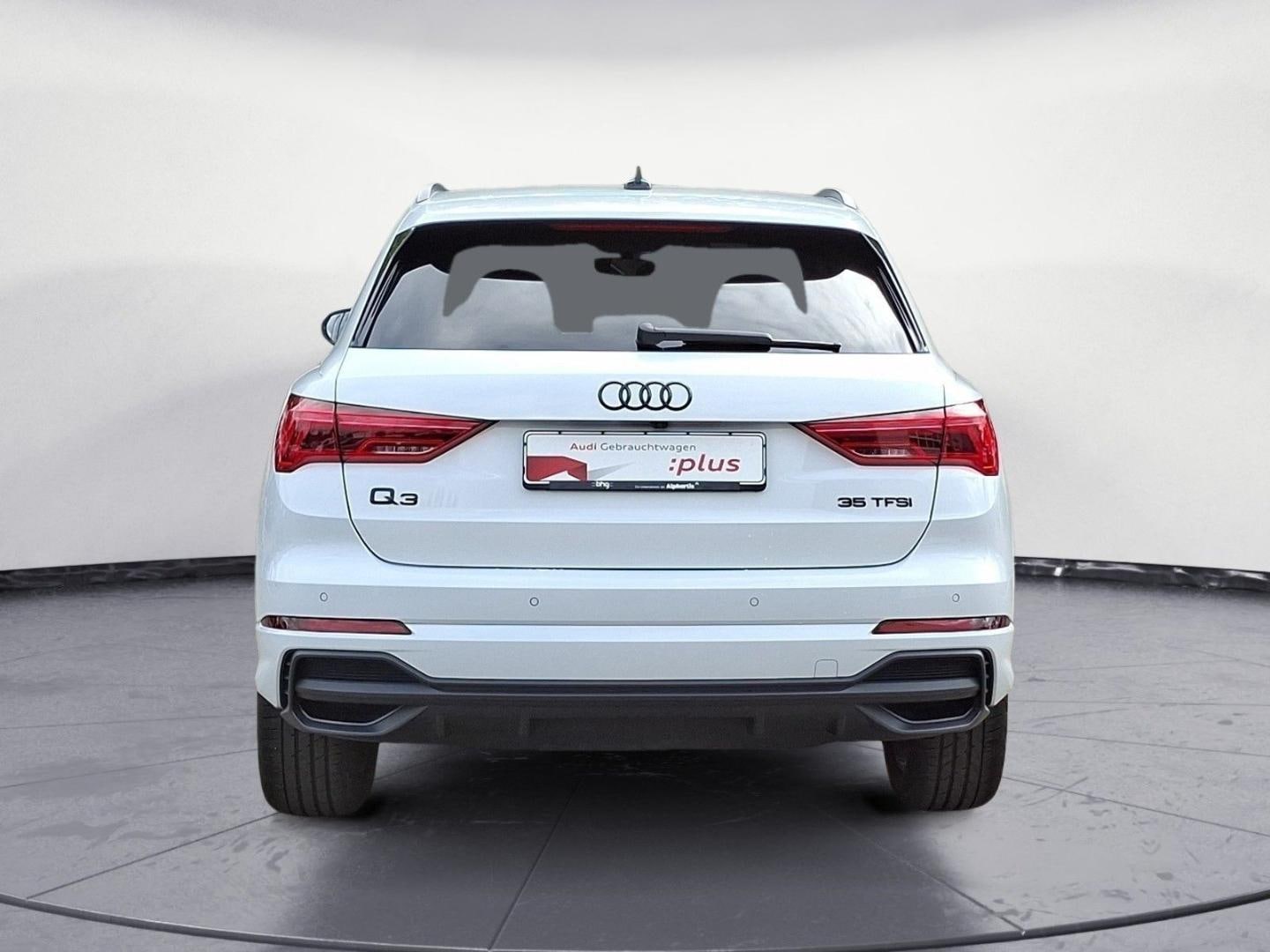 Bild über Audi Q3 S line 35 TFSI S tronic - für weitere Informationen kontaktieren Sie den Audi Partner
