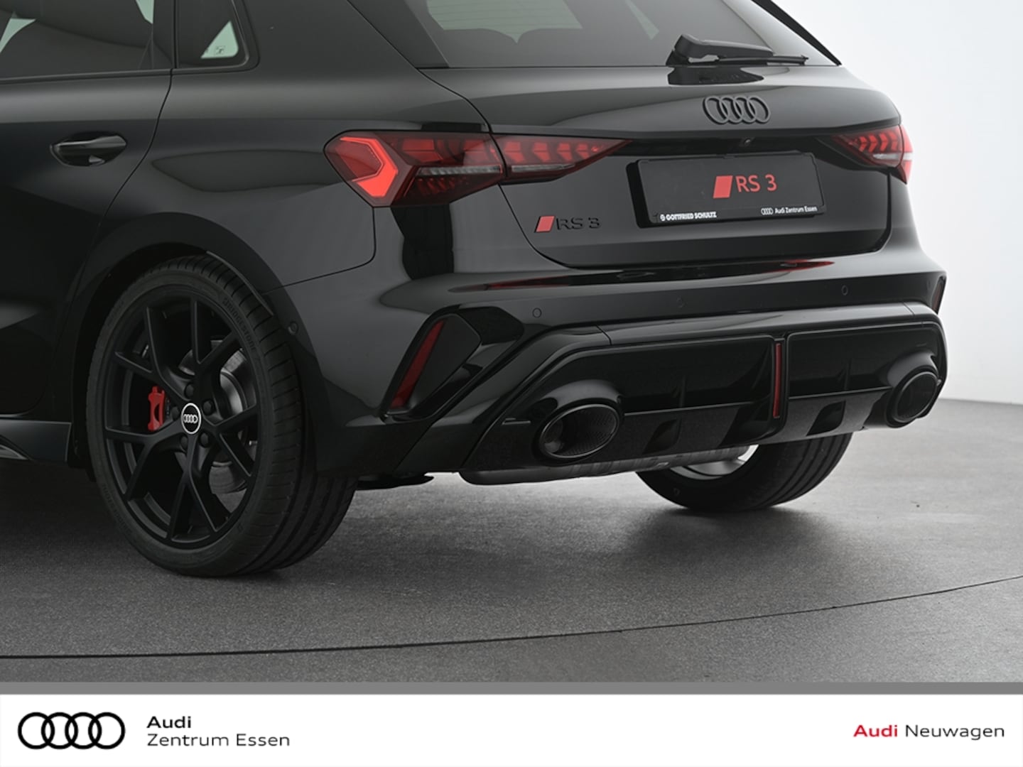 Bild über Audi RS 3 Sportback TFSI quattro 294 kW S tronic - für weitere Informationen kontaktieren Sie den Audi Partner