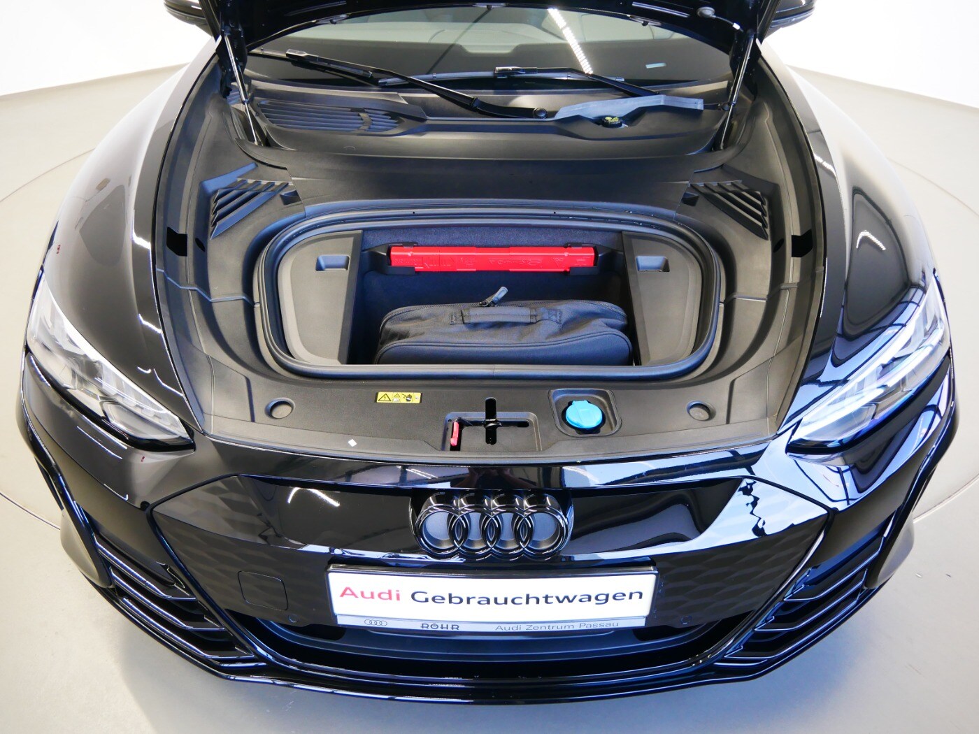 Image about Audi e-tron GT e-tron quattro