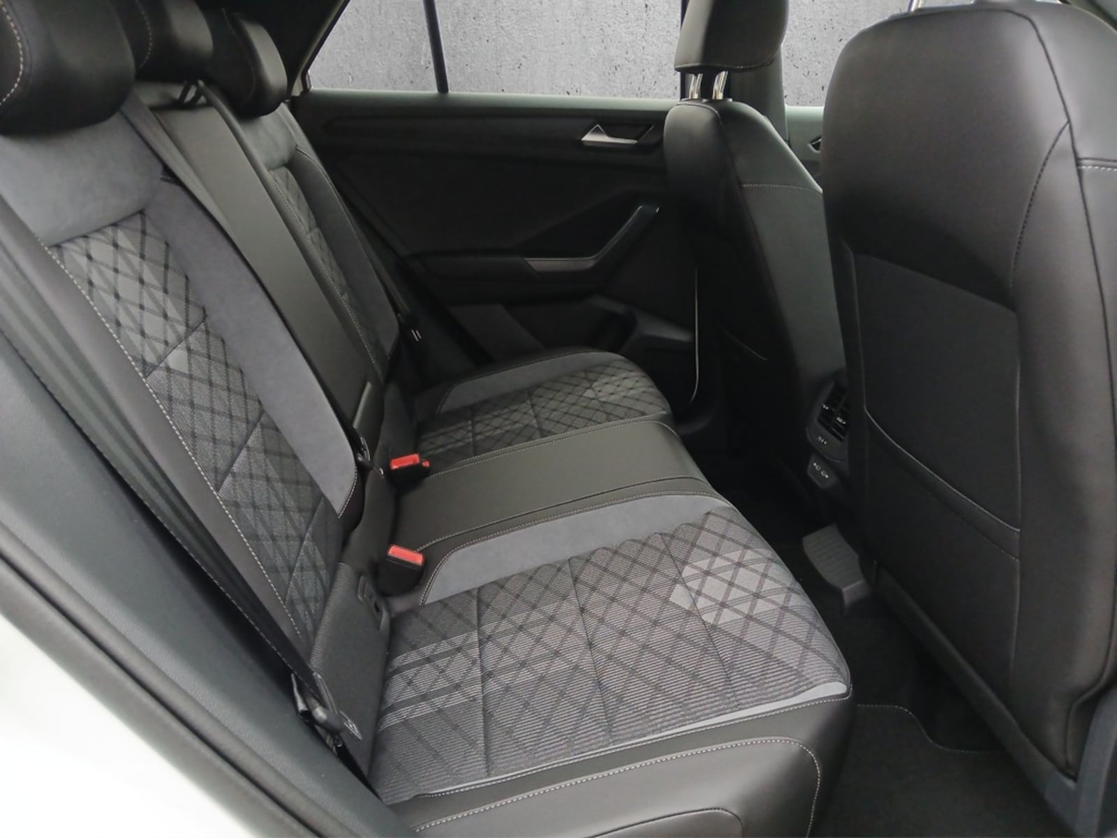 Volkswagen T-Roc – Bild 17
