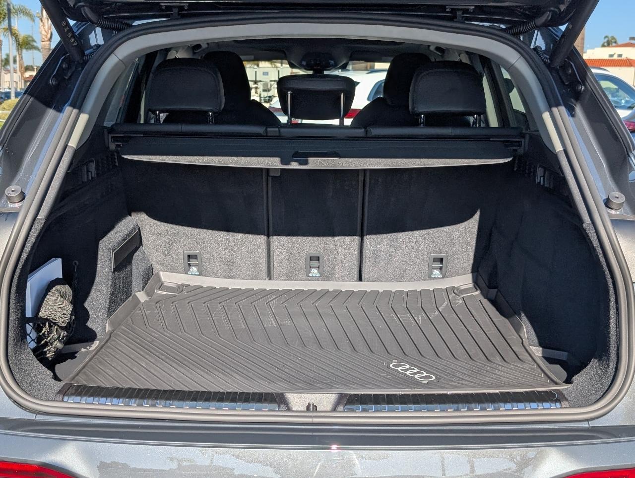 2025 Audi Q5 Premium Plus - Photo 7