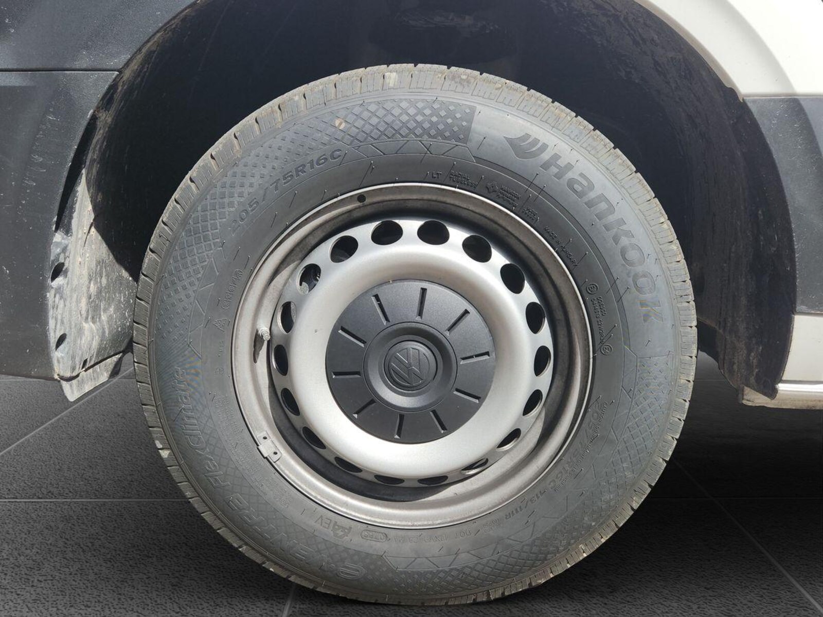 Volkswagen Crafter Kasten mittlerer Radstand – Bild 20