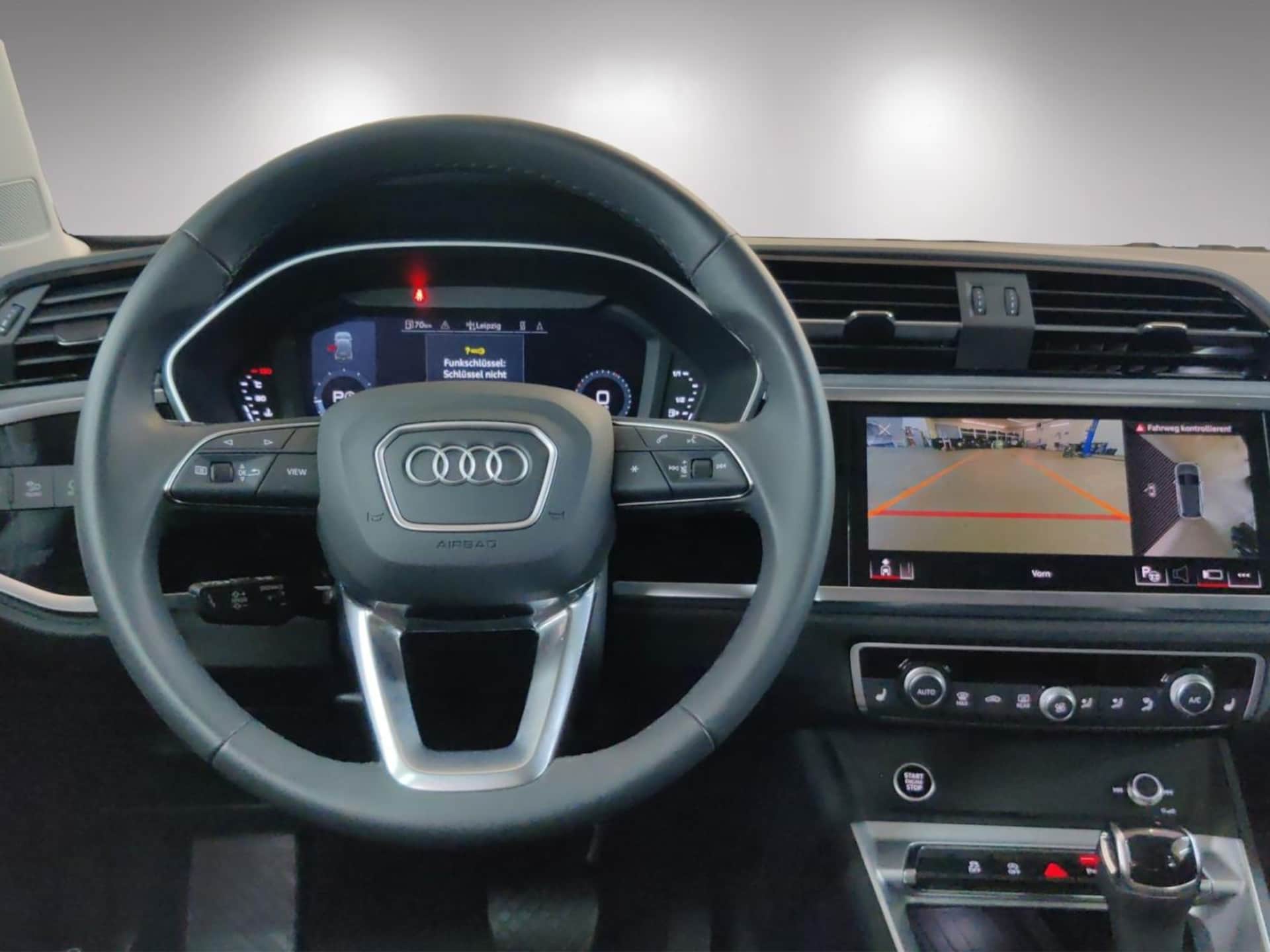 Audi Q3 SUV S line