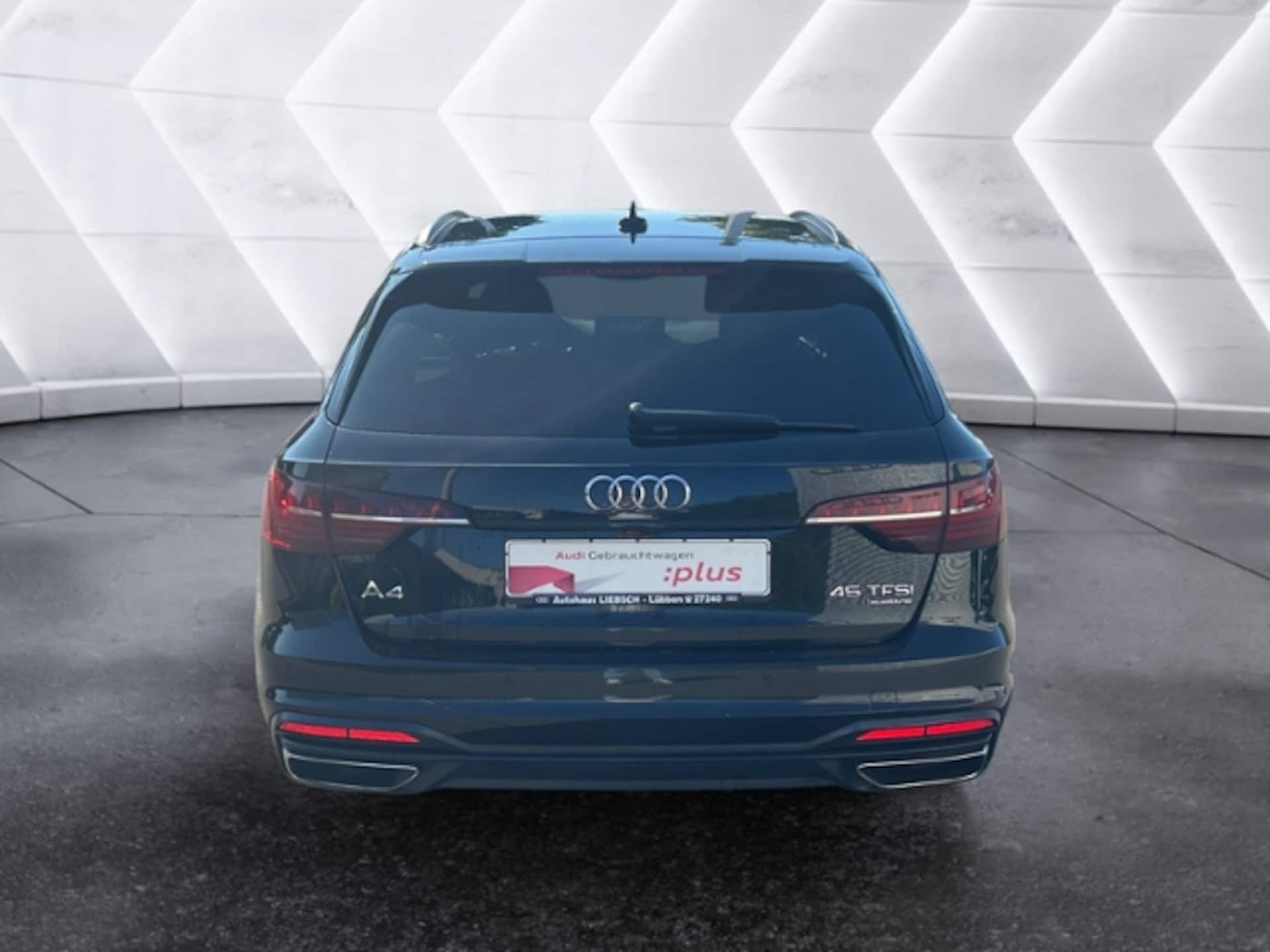 Audi A4 Avant Advanced