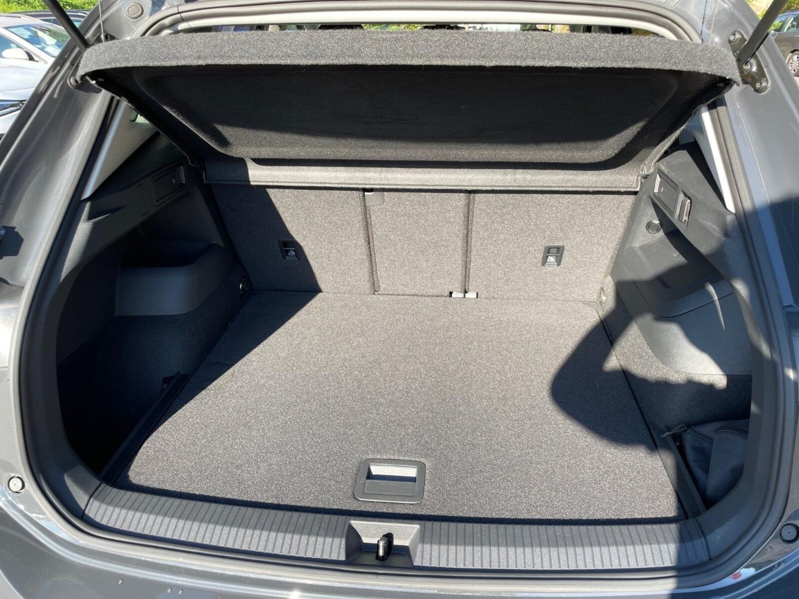 Volkswagen Tiguan – Bild 15