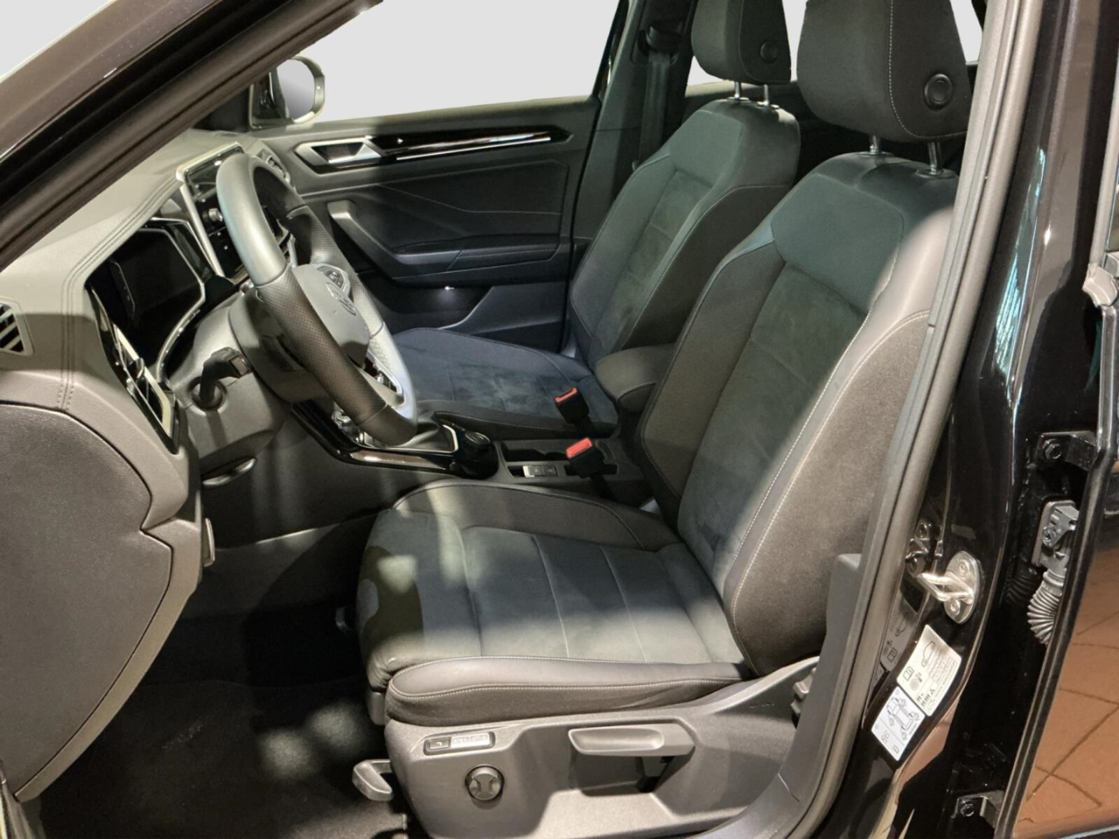 Volkswagen T-Roc – Bild 10