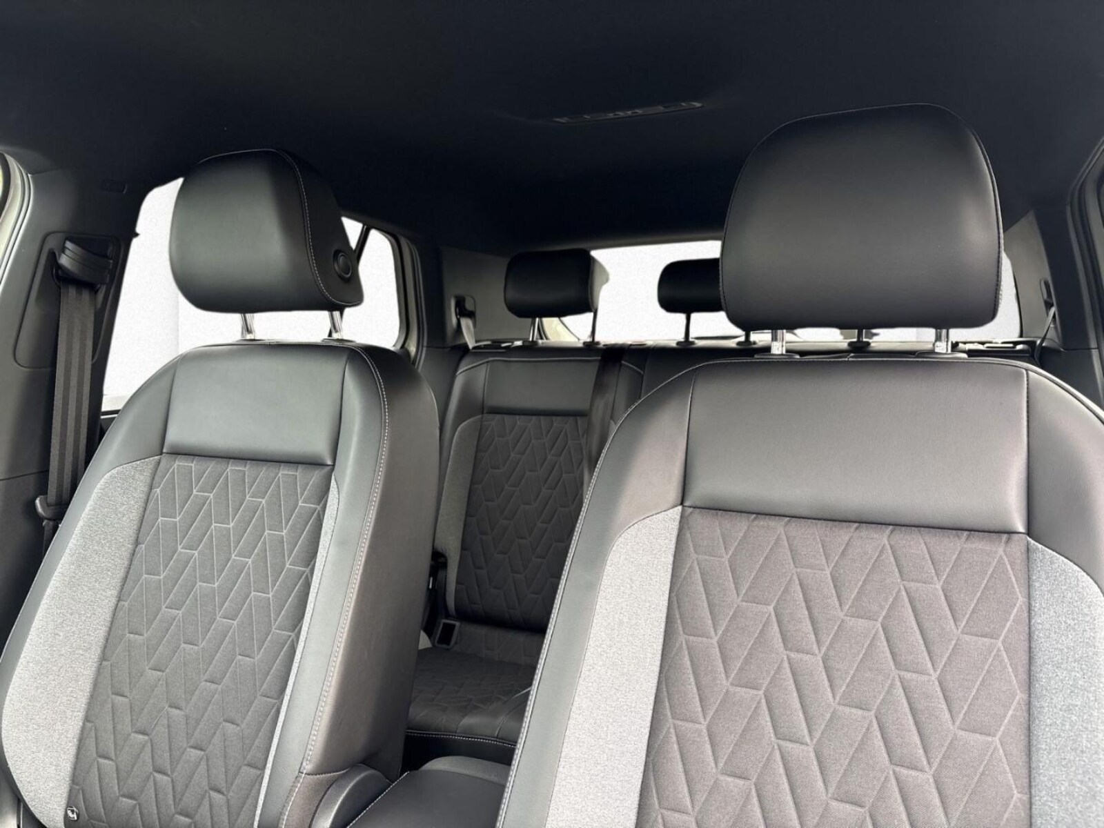 Volkswagen T-Cross – Bild 10