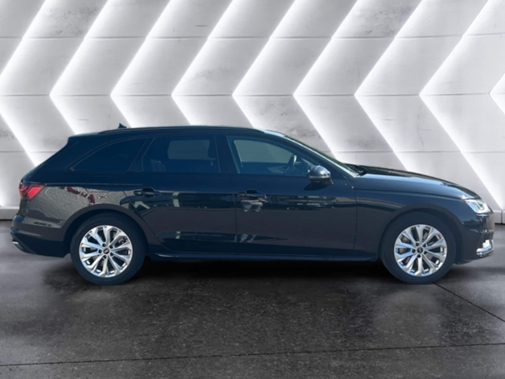 Audi A4 Avant Advanced