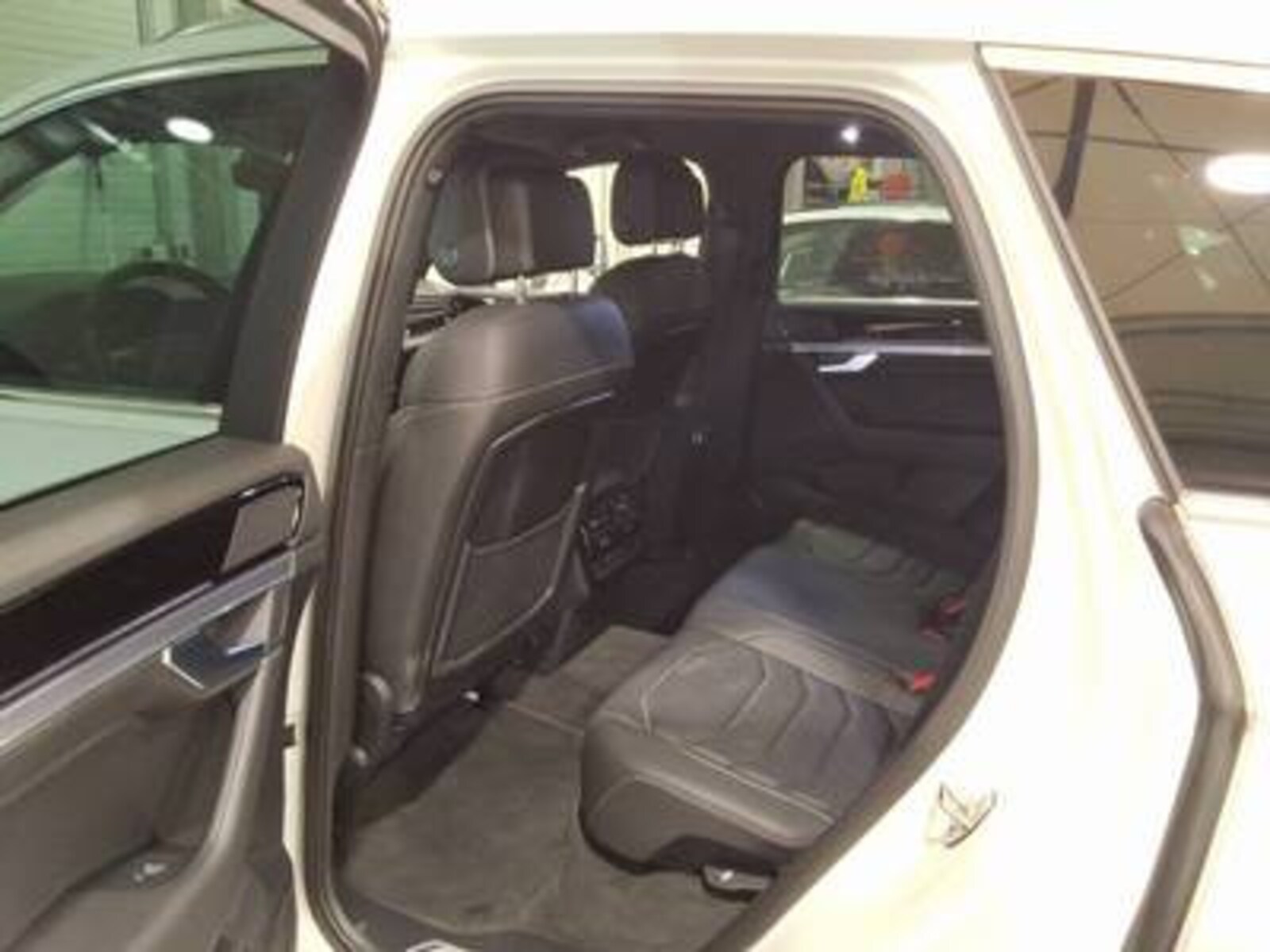 Volkswagen Touareg – Bild 7