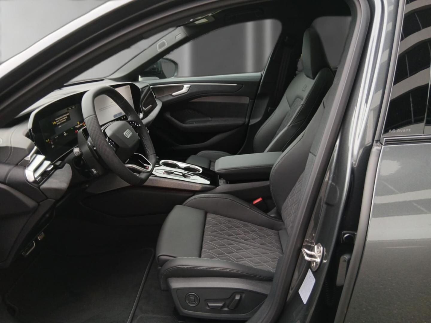 Bild über Audi A6 Avant edition one TDI quattro 220 kW S tronic - für weitere Informationen kontaktieren Sie den Audi Partner