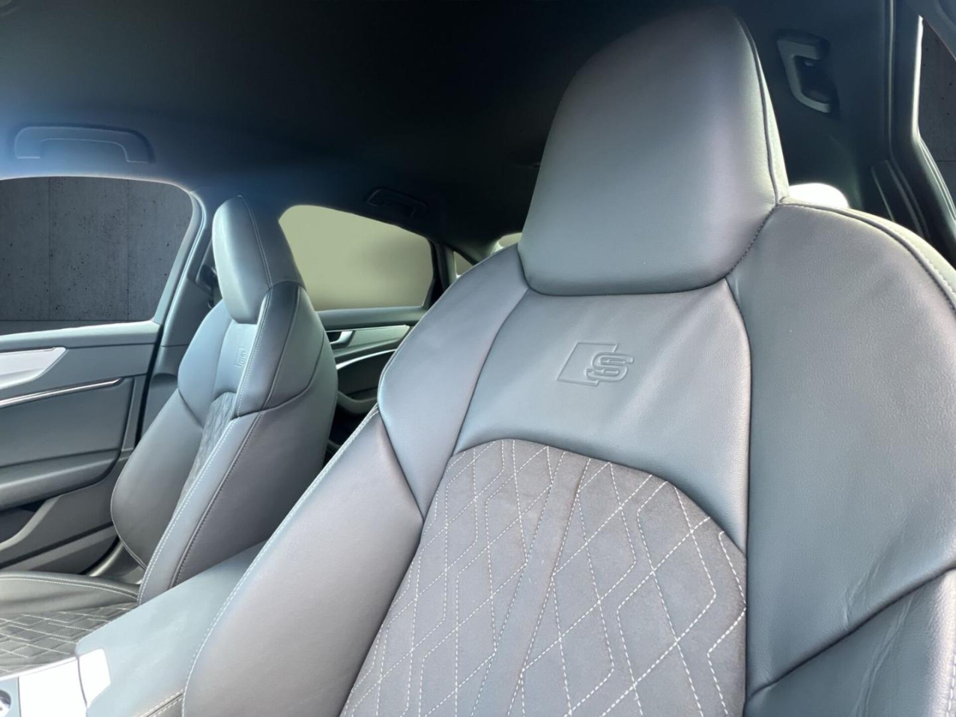 Audi S6 Limousine