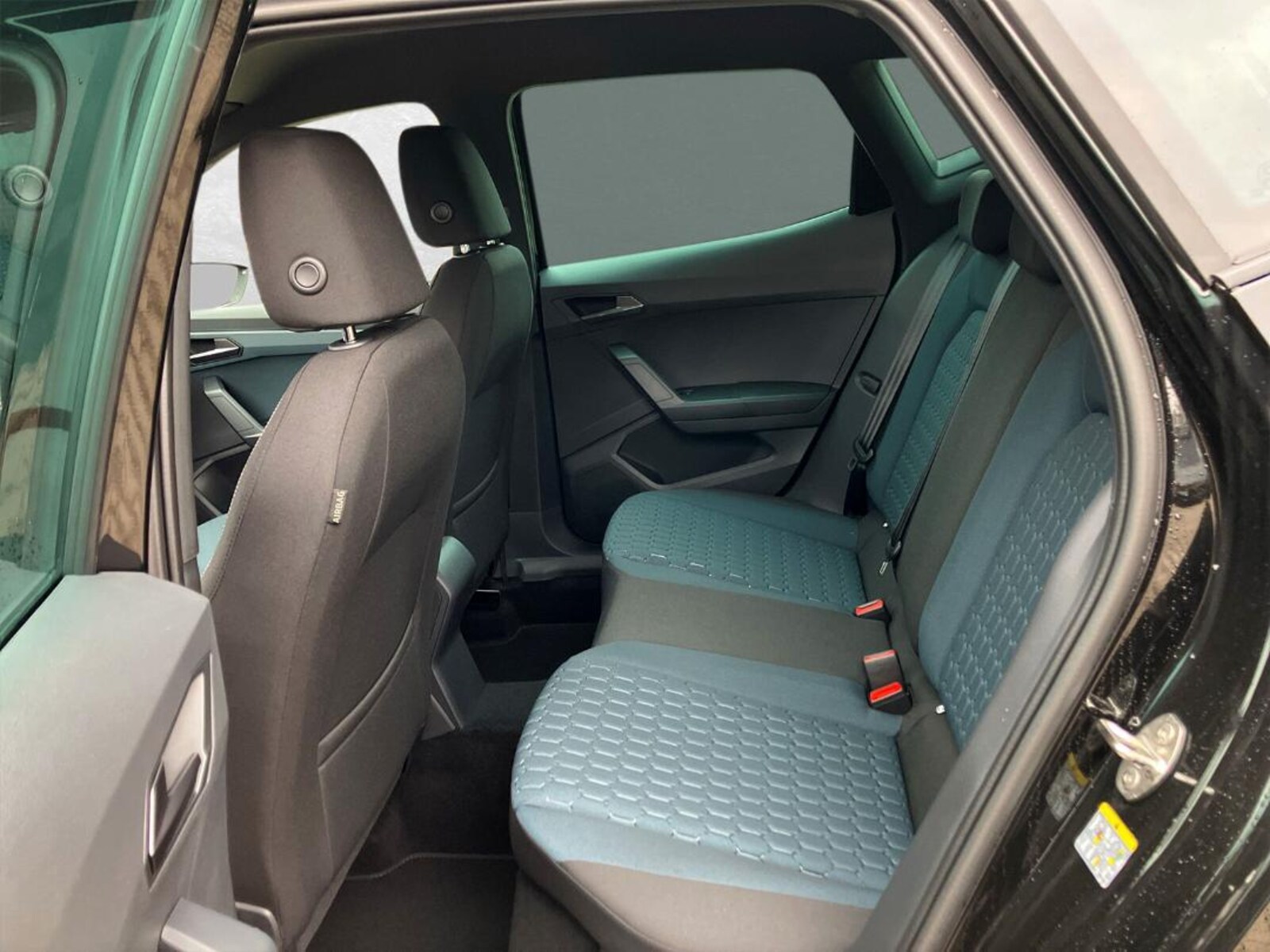 SEAT Arona – Bild 11