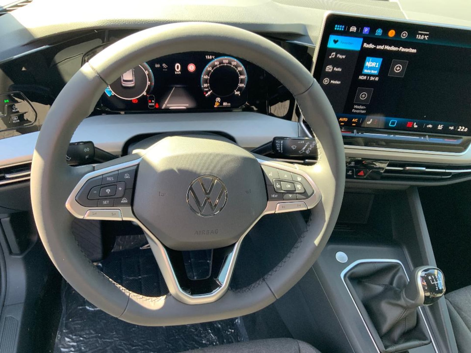 Volkswagen Golf Life