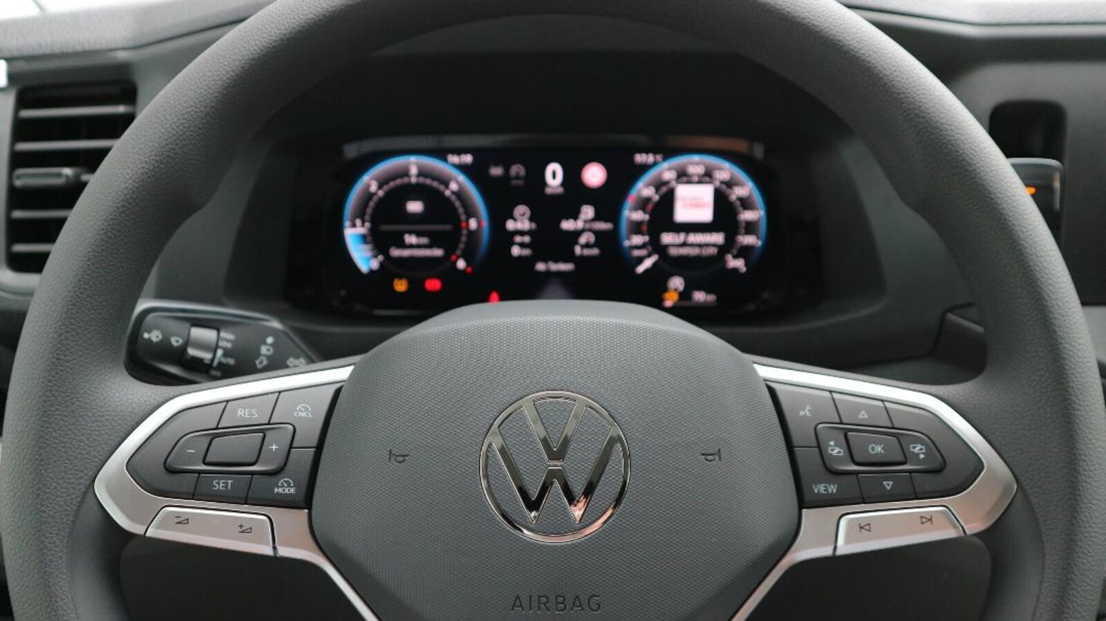 Volkswagen Crafter Kasten mittlerer Radstand – Bild 9