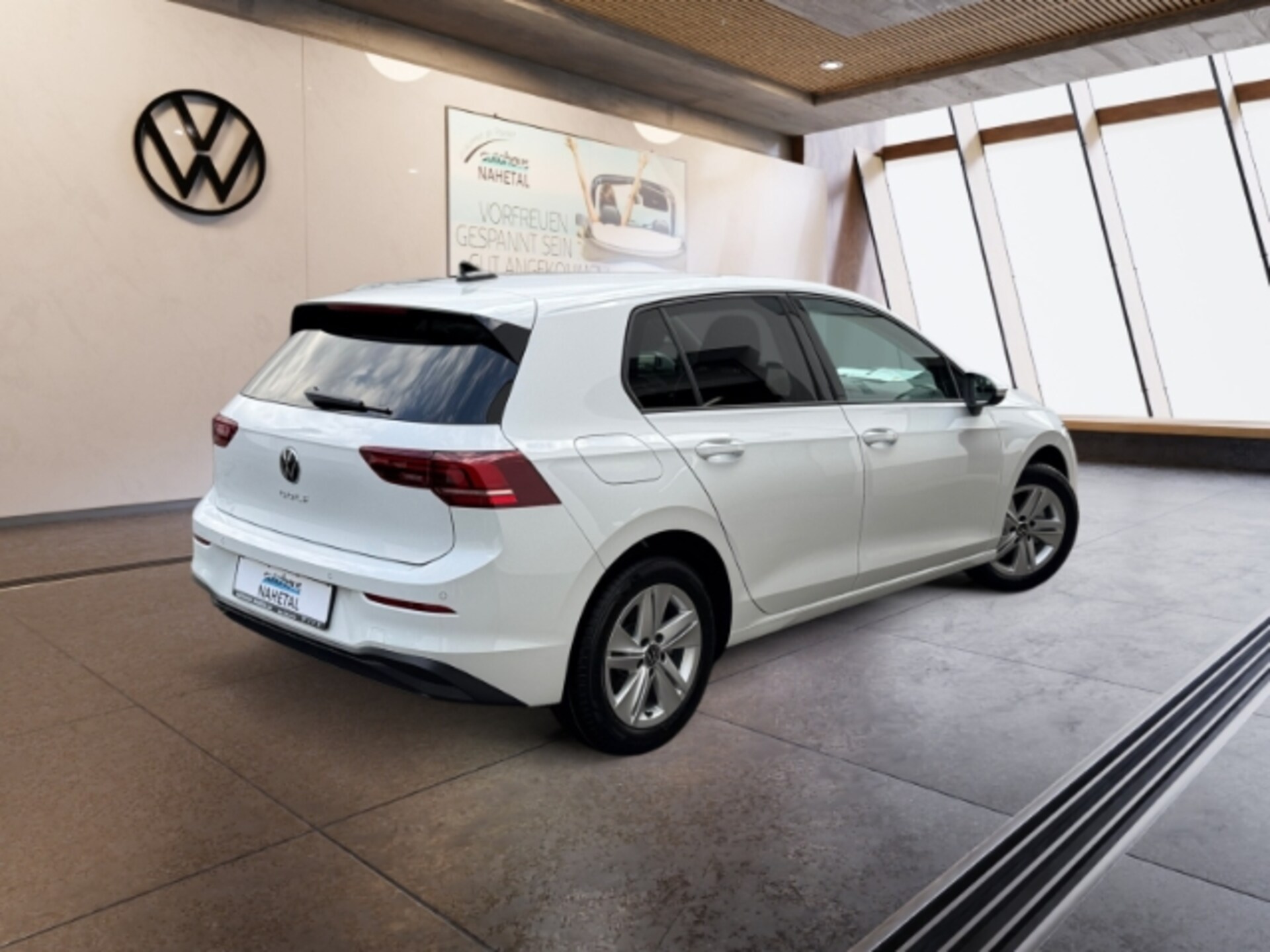 Volkswagen Golf Life