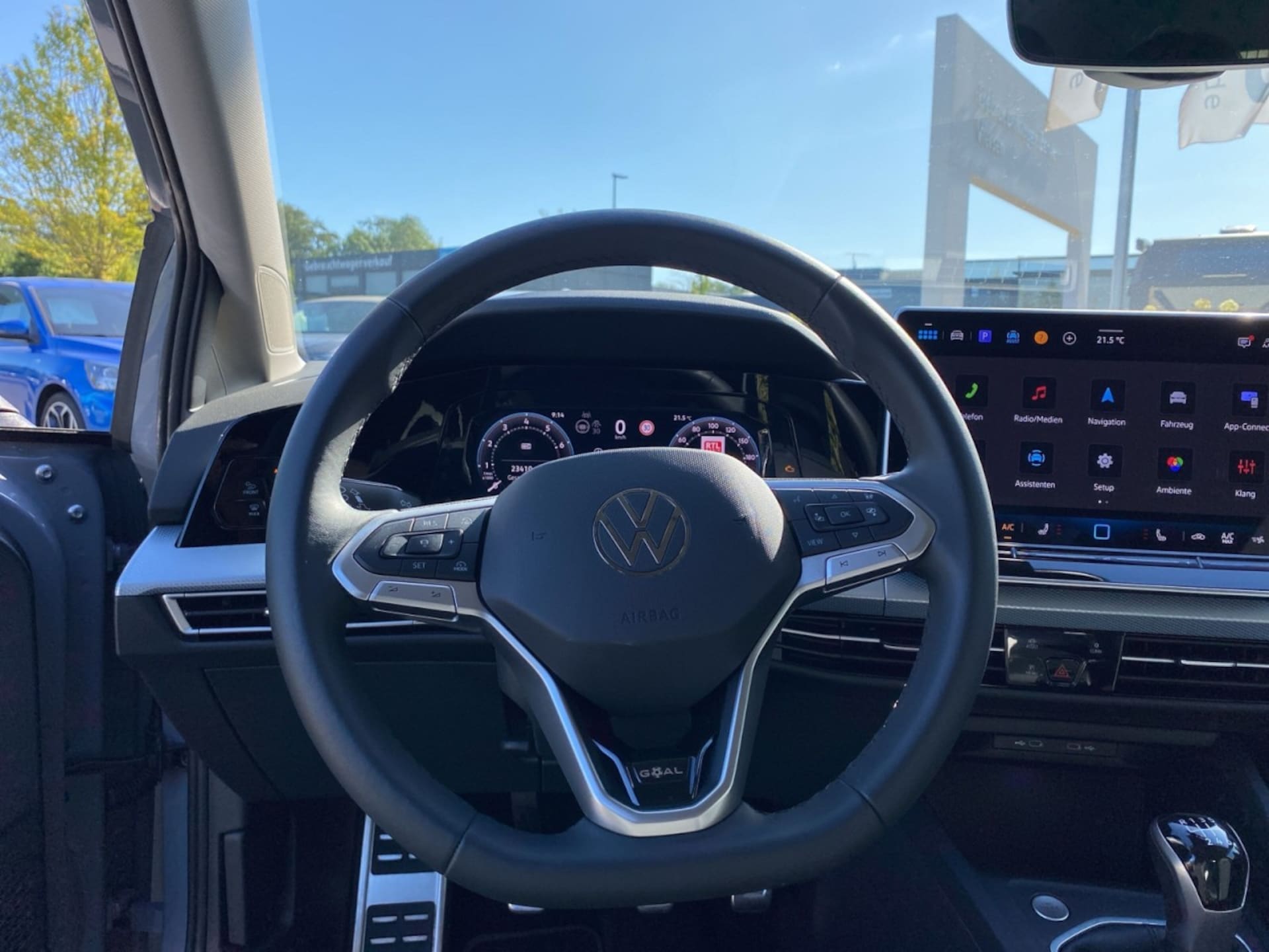 Volkswagen Golf Life