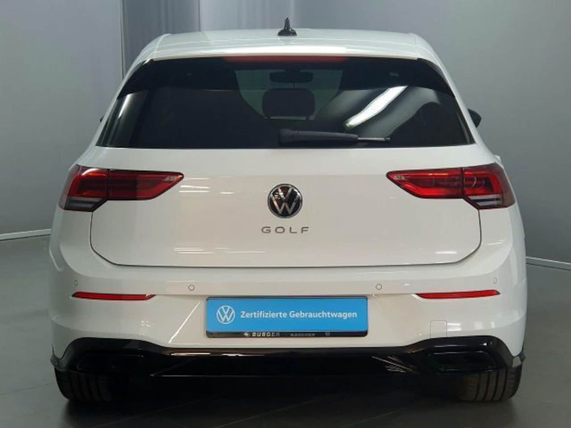 Volkswagen Golf R-Line