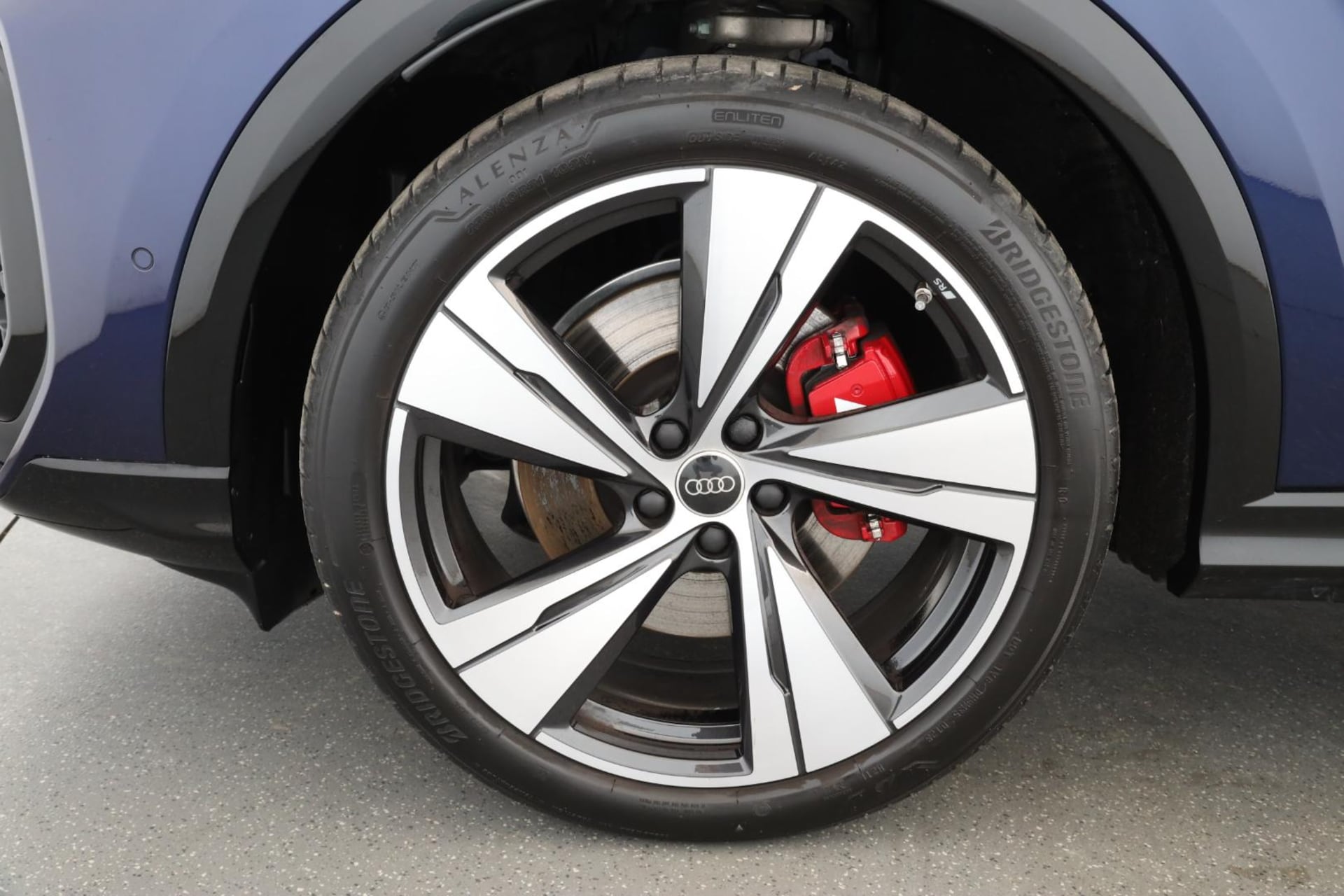 Audi SQ5 Sportback edition one