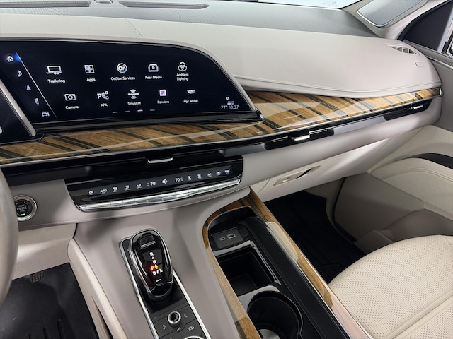 2023 Cadillac Escalade ESV