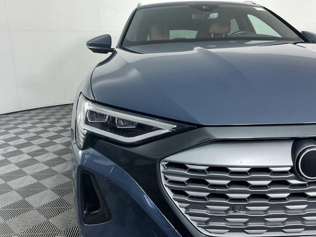 2024 Audi Q8 e-tron