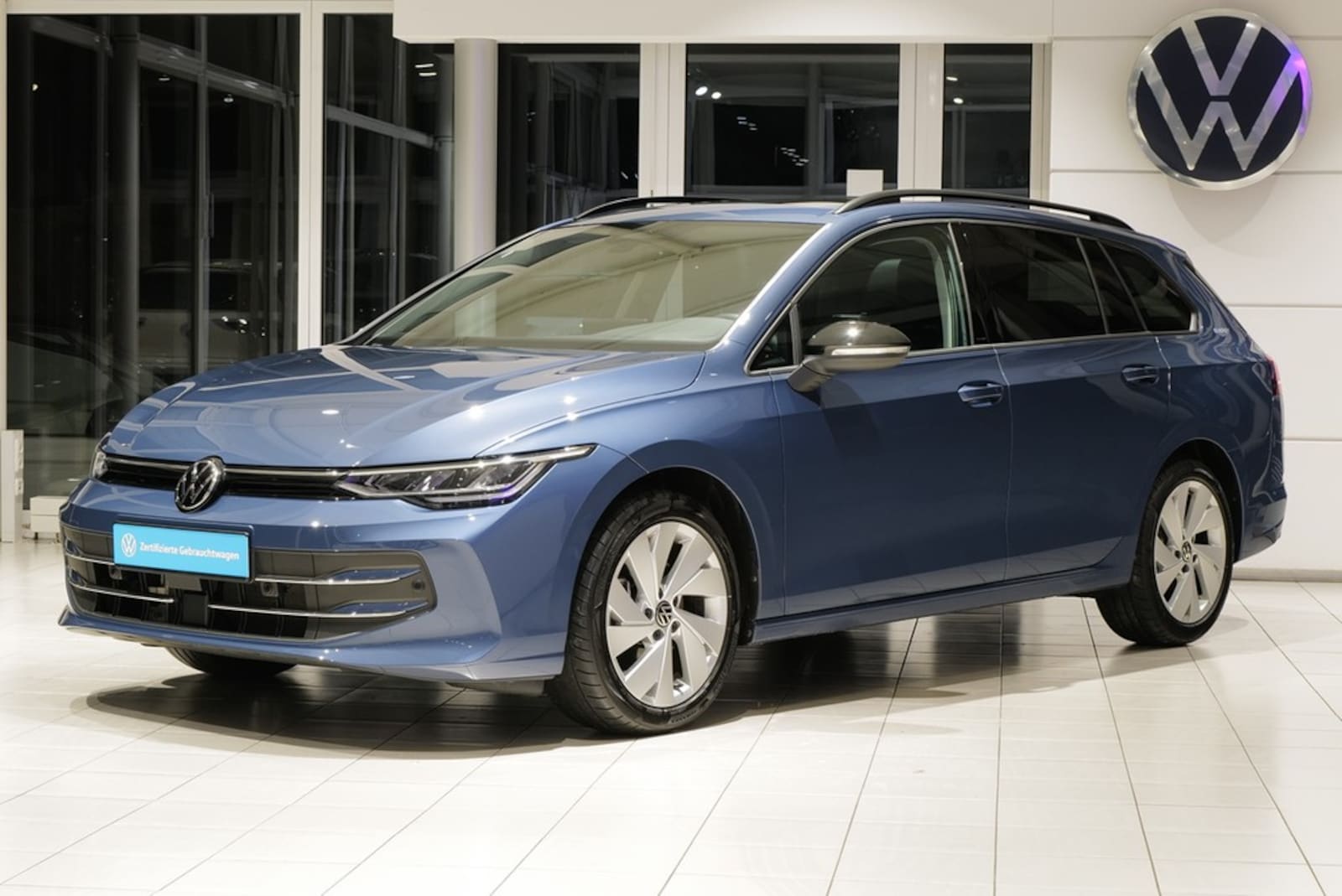 Volkswagen Golf Variant – Bild 2